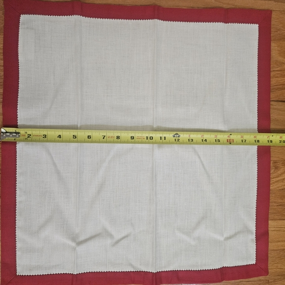 Williams Sonoma Red and White/cream Table Linen - Picture 5 of 13